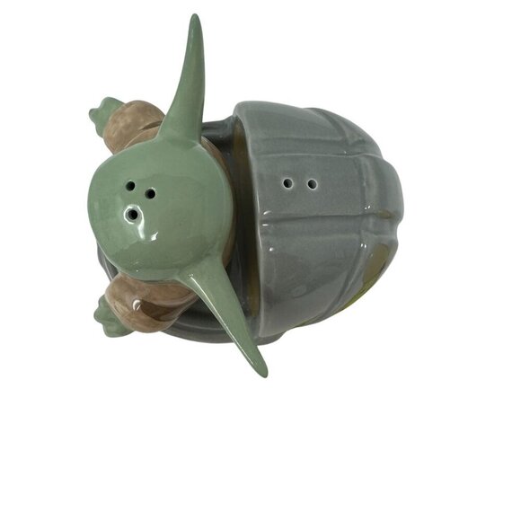 Star Wars Salt Pepper Set The Mandalorian The Child Baby Yoda Grogu Ceramic New - Picture 12 of 15